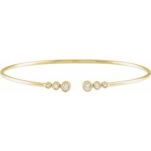 1/4 Ctw Graduated Natural Diamond Cuff Bracelet