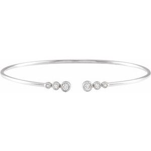 1/4 Ctw Graduated Natural Diamond Cuff Bracelet