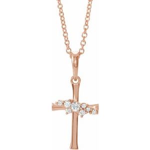 .06 Ctw Diamond Cluster Cross Necklace