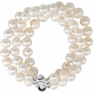 Cultured White Freshwater Pearl Bracelet